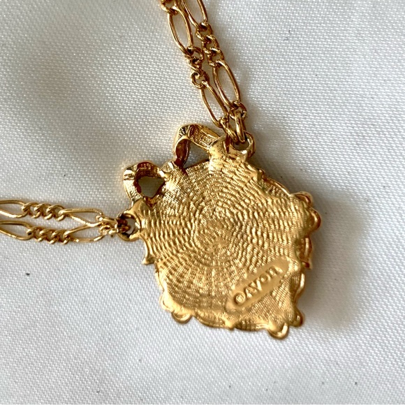 Vintage AVON flower necklace - Picture 6 of 6